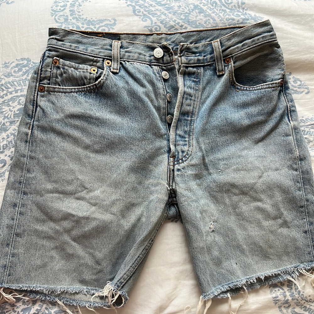 Vintage Levi 501 shorts size 27